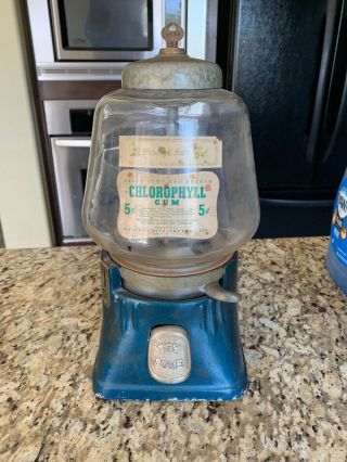 Vintage 1943 Silver King 5 Cent Chlorophyll Gumball Peanut Machine