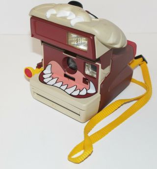 Polaroid Taz Looney Tunes Tazmanian Devil Instant 600 Camera With Strap