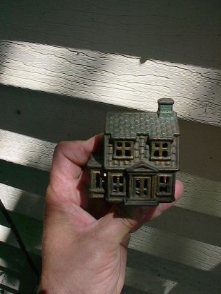 OLD SMALL c.  1900 A.  C.  WILLIAMS COLONIAL HOUSE ANTIQUE CAST IRON STILL BANK TOY 6