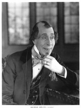 George Arliss - 1868 - 1946 Played Benjamin Disraeli In " Disraeli " 1929 Signed Card