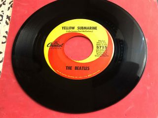 THE BEATLES - ELEANOR RIGBY/YELLOW SUBMARINE CAPITOL 45 RPM Record NM - 4