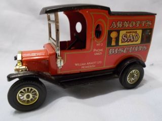 MATCHBOX MODELS OF YESTERYEAR Y12 - 3 1912 MODEL T VAN ARNOTT ' S BISCUITS ISSUE 2 2