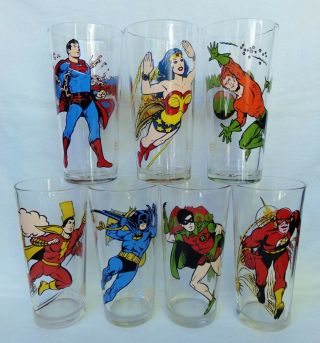 Complete Set 1978 Pepsi Superhero D.  C.  Comics Glasses Wonder Woman Aquaman Flash