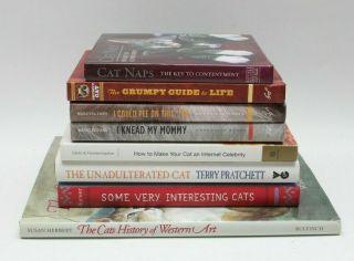 8 Books For Cat Lovers: Hipster Gift Bundle: Grumpy Cat,  Internet,  Marculiano