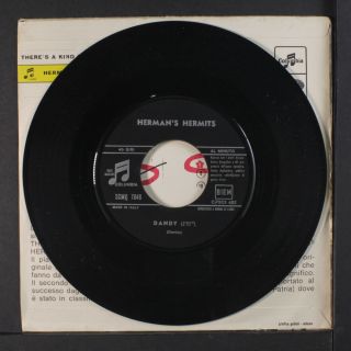 HERMAN ' S HERMITS: There ' s A Kind Of Hush / Dandy 45 (Italy,  PS,  sl cw,  disc clo 4