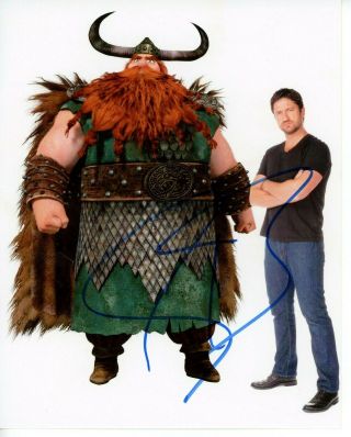 How To Train Your Dragon Signed 8x10 Photo - Gerard Butler Stoick