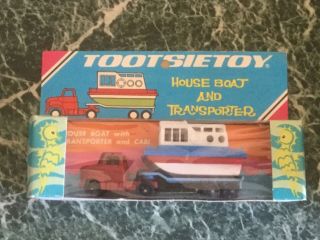 Vintage 1969 Tootsietoy House Boat And Transporter Collector Series 1467