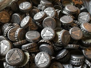 Over 550 Coors Light Beer Bottle Caps Gray Silver