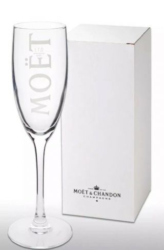 1 X Boxed Moet Chandon Champagne Glass Flute