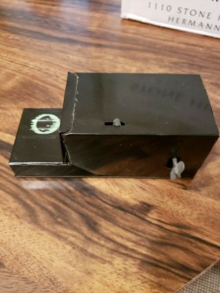 Vintage By Frankonia Fingers Tin Mechanical 1960’s Coin Bank Wind - Up Japan