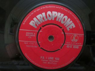 THE BEATLES LOVE ME DO RED LABEL 1ST ISSUE VG, 2