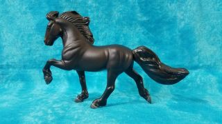 Custom CM Breyer TWH Stablemate to Icelandic Horse by Sue Kern (Thompson) 2