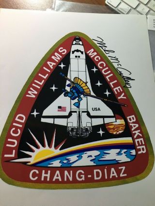 Astronaut Mike Mcculley Autographed Photo Of Flight Patch