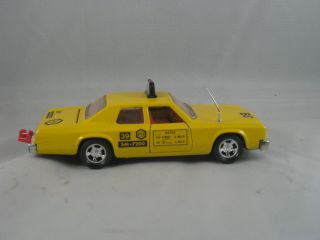 Matchbox Superkings 1979 Plymouth Gran Fury Taxi Yellow Lensey