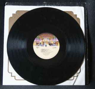 KISS Dressed To Kill NBLP7016 LP Vinyl V - 1977 5