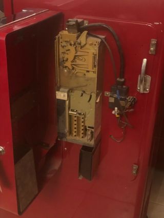 vintage H 81 D coke machine restored buyer responsible for all cost 2