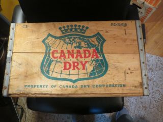 Vintage Wooden Canada Dry Ginger Ale Case 1964 Very Crisp 4 Sided Graphics