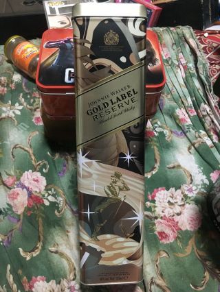 Johnnie Walker Gold Label Tristan Eaton Limited Edition Case Very Rare