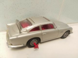Corgi 261 & 270 James Bond 007 Aston Martin DB5 Goldfinger Thunderball Spy Cars 5