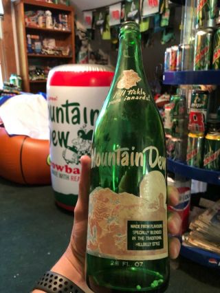 1960’s Extremely Rare Canadian Hillbilly Mountain Dew 28 Oz Bottle Acl Label