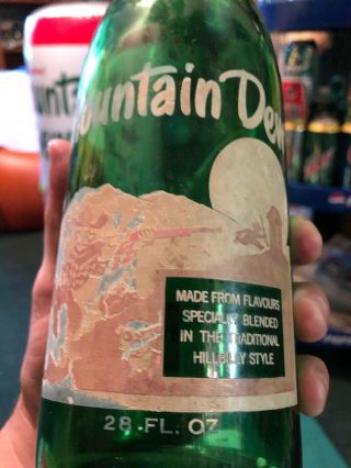 1960’s extremely rare Canadian HILLBILLY Mountain Dew 28 oz bottle ACL label 2
