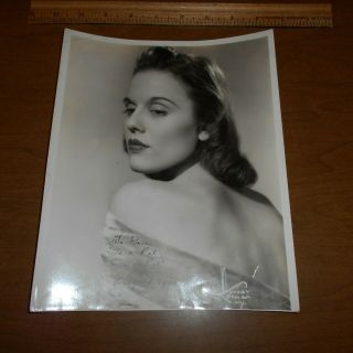 Amy Arnell Was An American Singer Hand Signed 8 X 10 Photo