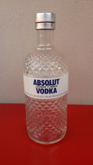 Absolut Vodka Glimmer Limited Edition 2010 Rare Empty Bottle 700 Ml