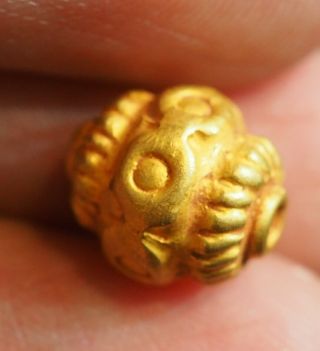 Antique Solid Gold 18k Pyu Gold Eye Around Collared Bead Pendant
