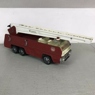 Vintage Tonka Fire Truck With Extension Ladder Metal Swiveling Pressed Steel
