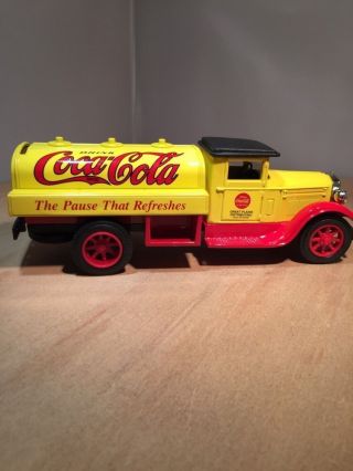 Ertl Coke Coca - Cola 1931 Tanker Die - Cast Metal Truck Coin Bank