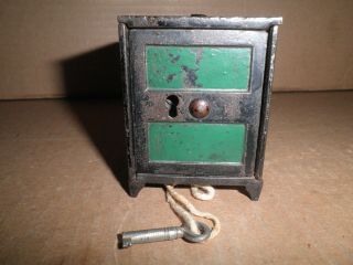 Great Old Cast Iron Columbia Safe Still Bank Columbia Grey Iron Co 1897