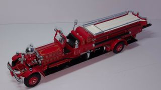 Matchbox Models Of Yesteryear 1930 Ahrens Fox Fire Engine