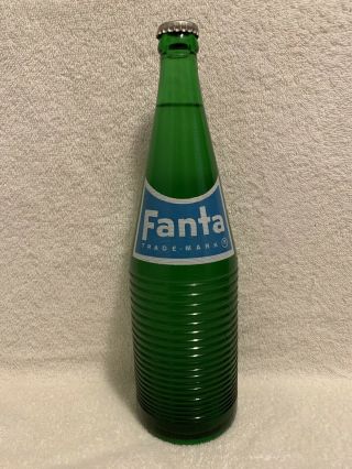 Rare Full 26oz Fanta Grapefruit Acl Green Soda Bottle Coca - Cola Product