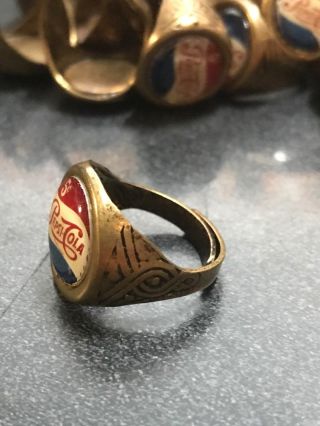 Vintage Pepsi Cola 5 cents Adjustable Ring Gumball goldtone Advertising 1960 ' s 4