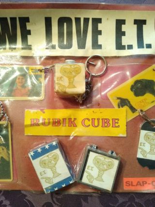 We Love E.  T.  The Extraterrestrial Vending Machine Header Display Rubix Cube 4