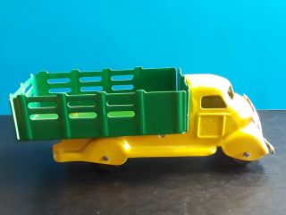 Vintage Collectible Diecast Truck Grain Hauler Farm Truck Yellow/green