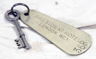 Vintage President Hotel - London Room Key 368