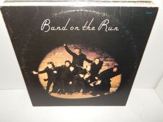 Paul McCartney Wings BAND ON THE RUN 1973 Apple Poster & Textured Sleeve LP EXC 3