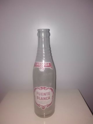 Cuban Preembargo Era Soda Bottle " Fuente Blanca " Guanabacoa.