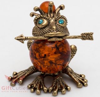 Solid Brass Amber Figurine Of The Frog Princess Fairy Tale Ironwork