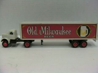 Winross Old Milwaukee Beer Truck 1974