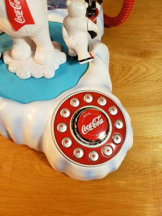 Vintage 2000 Coca Cola Animated Light Up Polar Bear Telephone 4