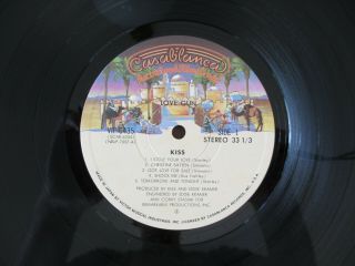 KISS - LOVE GUN LP 1977 JAPAN VIP - 6435 VINYL RECORD WITH OBI ORIG PRESS 6