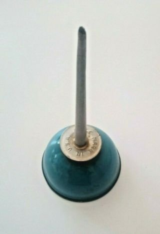 Vintage 7 - 1/2 " Eagle Blue Metal Oil Can Thumb Oiler Made In U.  S.  A.  Very