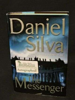 Daniel Silva Hand Signed Book " The Messenger " 1st Ed 1st Prt Hc/dj