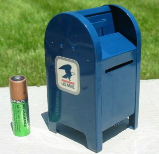 Vtg Miniature Usps U.  S.  Mail Post Office Box Mini Bank Stamp Dispenser Metal Old