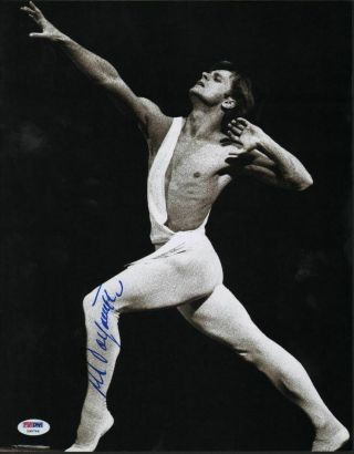 Mikhail Baryshnikov - Ballet Dancer & Radie Harris - Us Journalist Signed Page