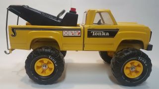 Vintage Tonka Tow Truck 11062 Yellow Pressed Steel Mr 970