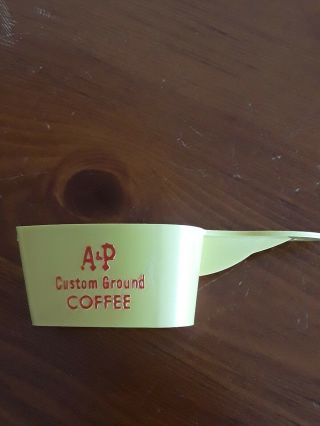 Vintage A&p Custom Ground Coffee Scoop Measure.  Yellow Plastic.