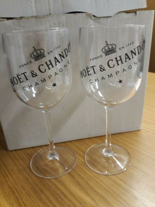 6 X Moet & Chandon Clear Plastic Glasses - Outdoor Summer Party